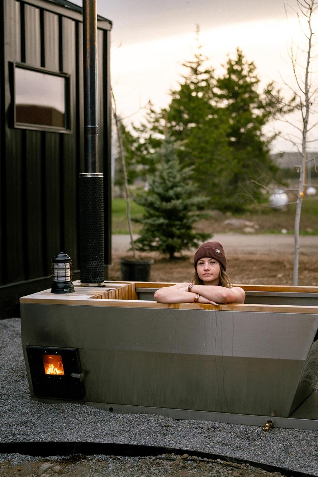 Yellowstone Peaks Hotel アイランド・パーク エクステリア 写真